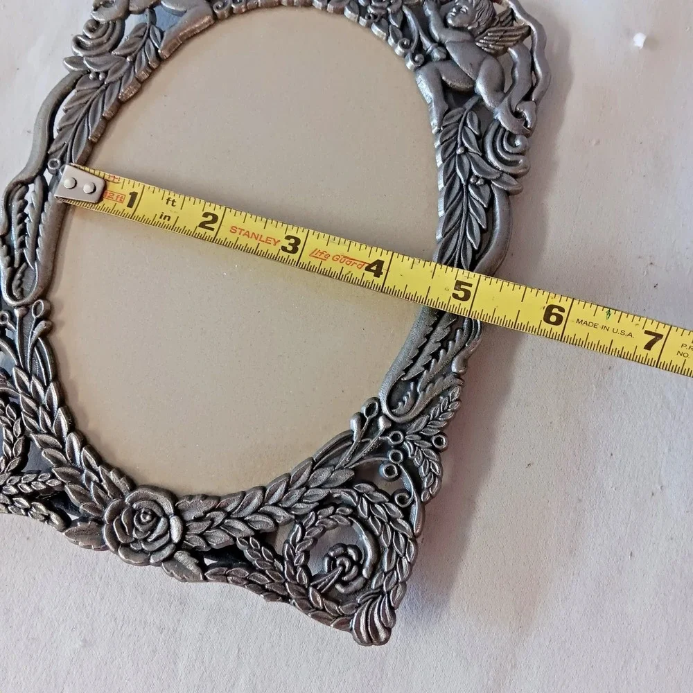 Vintage Ornate Cherub Picture Frame‎ Silver Tone Oval Floral Metal Wall Decor